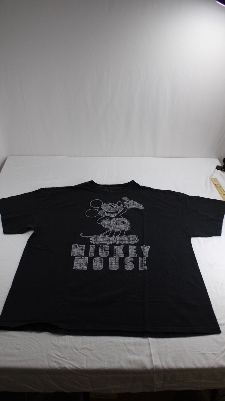 Disney Men 2XL Mickey Mouse Graphic T Shirt Cotton Black Typography Crew Neck